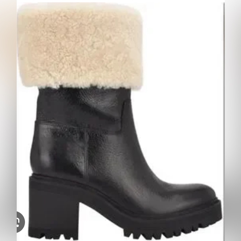 Marc Fisher LTD.
Women's Willoe Cuff Booties worn once